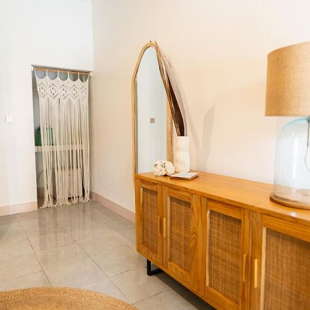 Isla De Agua Hotel Гили Еър Екстериор снимка