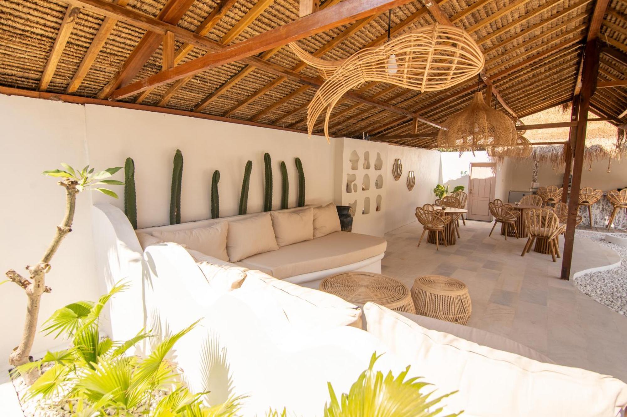 Isla De Agua Hotel Гили Еър Екстериор снимка