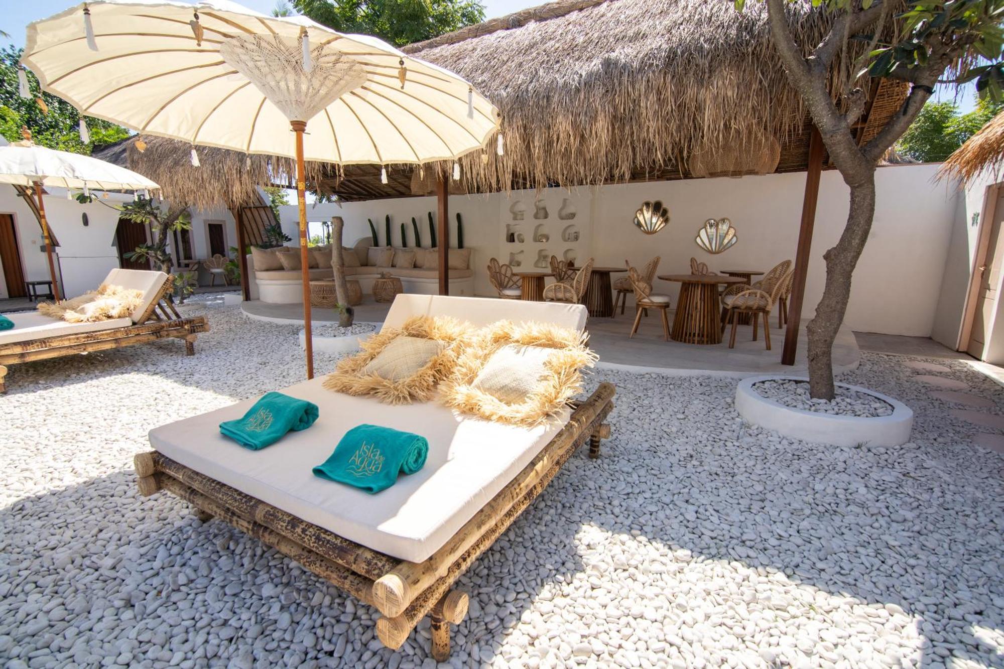 Isla De Agua Hotel Гили Еър Екстериор снимка